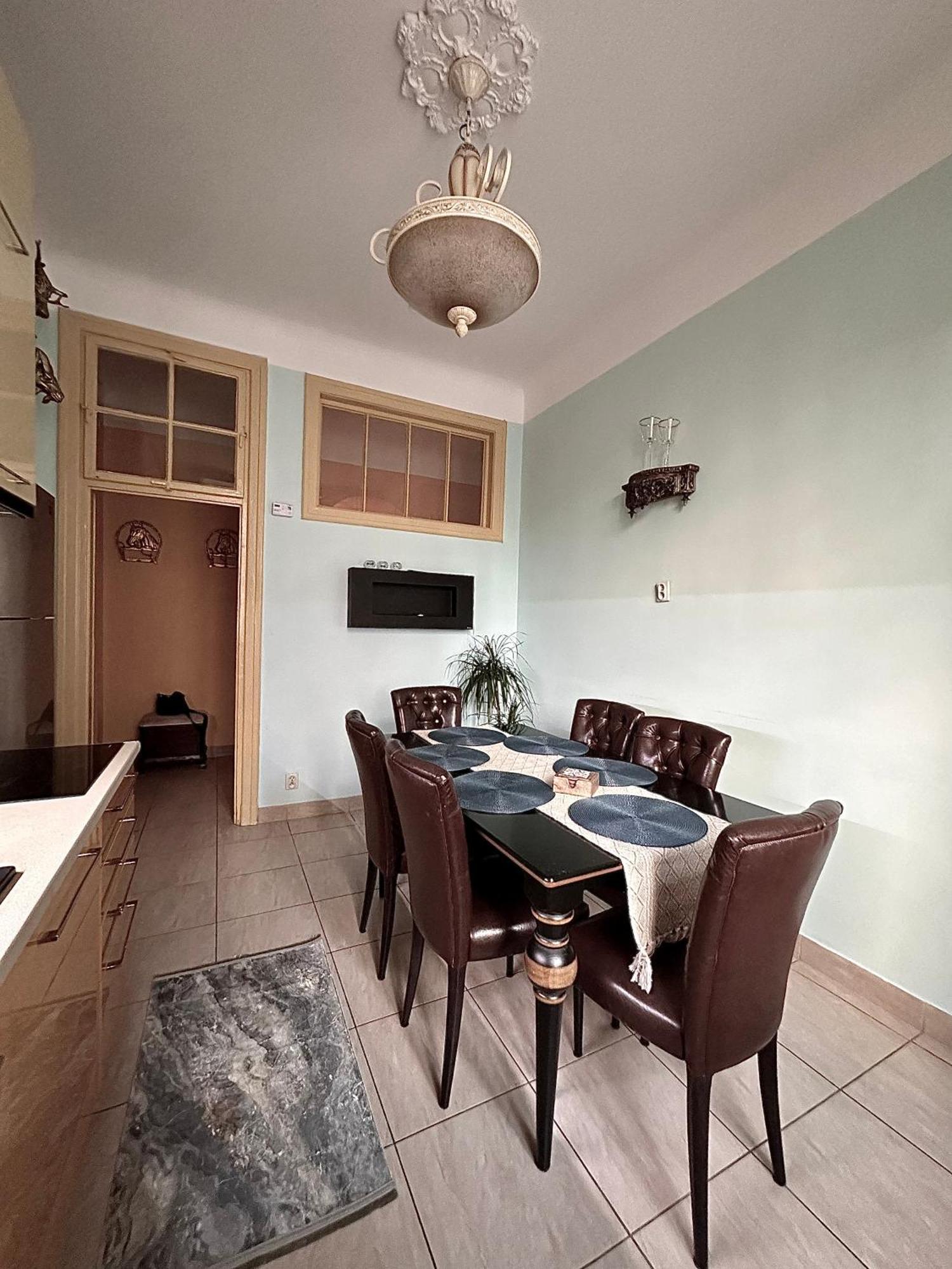 Exclusive Apartment Chmielna Street 95M2 Warsaw Luaran gambar
